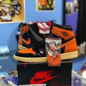 Air Jordan 1s “shattered backboards”